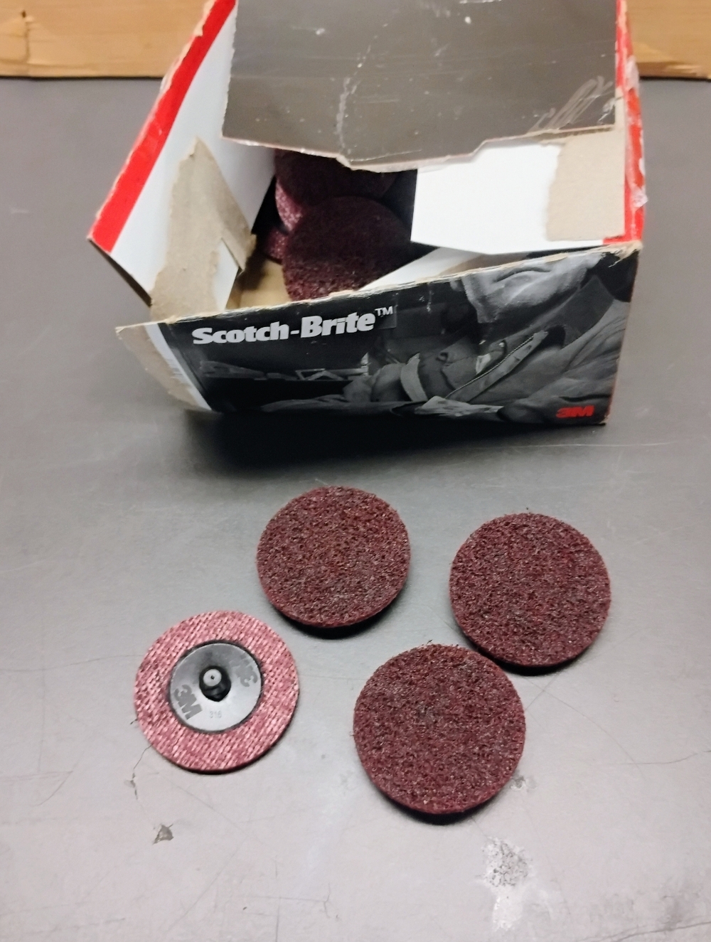 Scotch-Brite Maroon Abrasive Disc Set